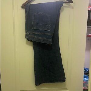 Medium Wash Straight-Leg Jeans - Classic Denim